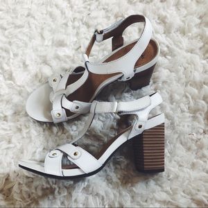 Clark’s White Heeled Sandal